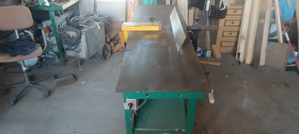 Wyrówniarka do drewna