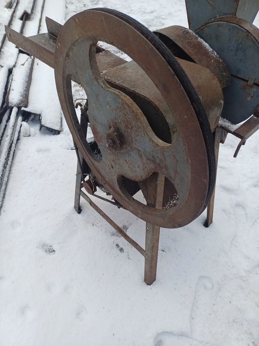 Січкарня електромоторна