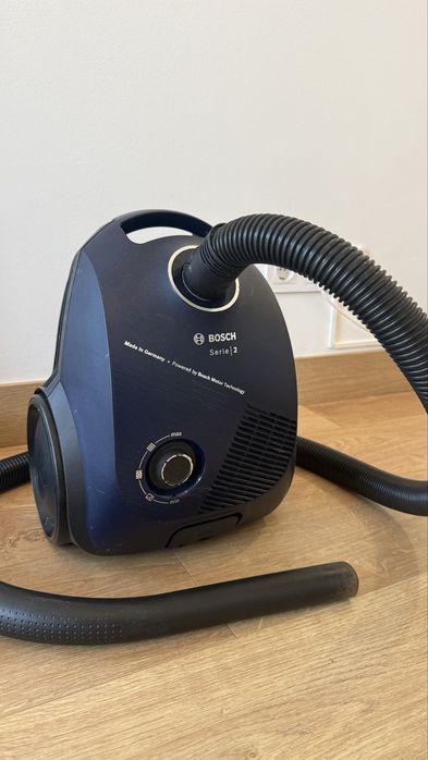 Aspirador Bosch totalmente funcional