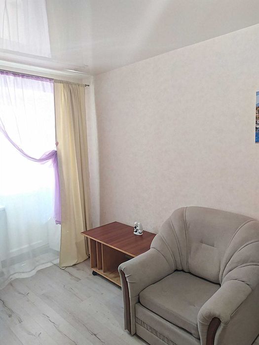 Сдам посуточно/почасово 1 ком квартиру с ремонтом,ул г.Петрова,у парка