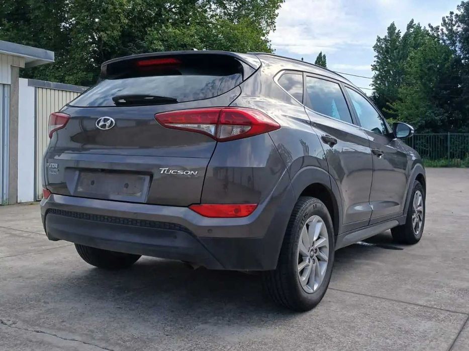 Hyundai TUCSON 1.7 дизель 2017р