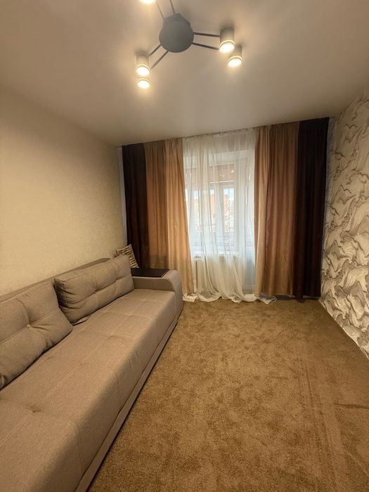 Оренда квартири трикімнатна