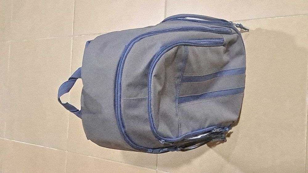MOCHILA TÉRMICA para caminhada ou fim de semana