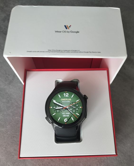 Zegarek OnePlus Watch 2 pęknięta szybka