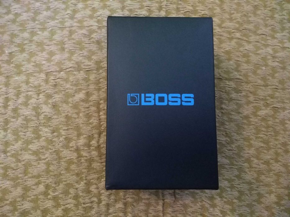 Pedal Boss OC-5 Octave (Pedal de Oitavas para Guitarra/Baixo)