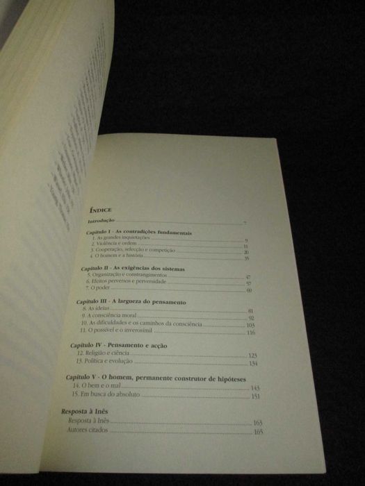 Livro A Pergunta da Inês As Raízes do Bem e do Mal