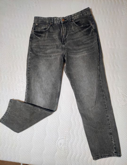 Szare mom jeans Sinsay