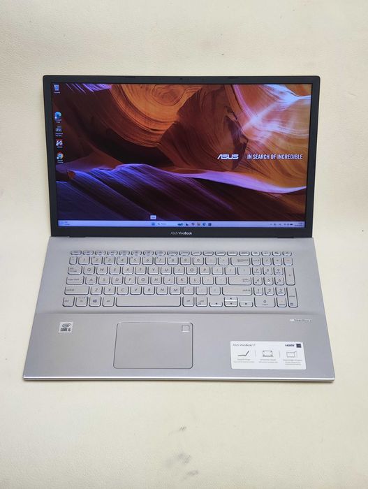 Ноутбук Asus Vivobook S712J 17.3" IPS Core i5-1035G1/DDR4 8Gb/256SSD