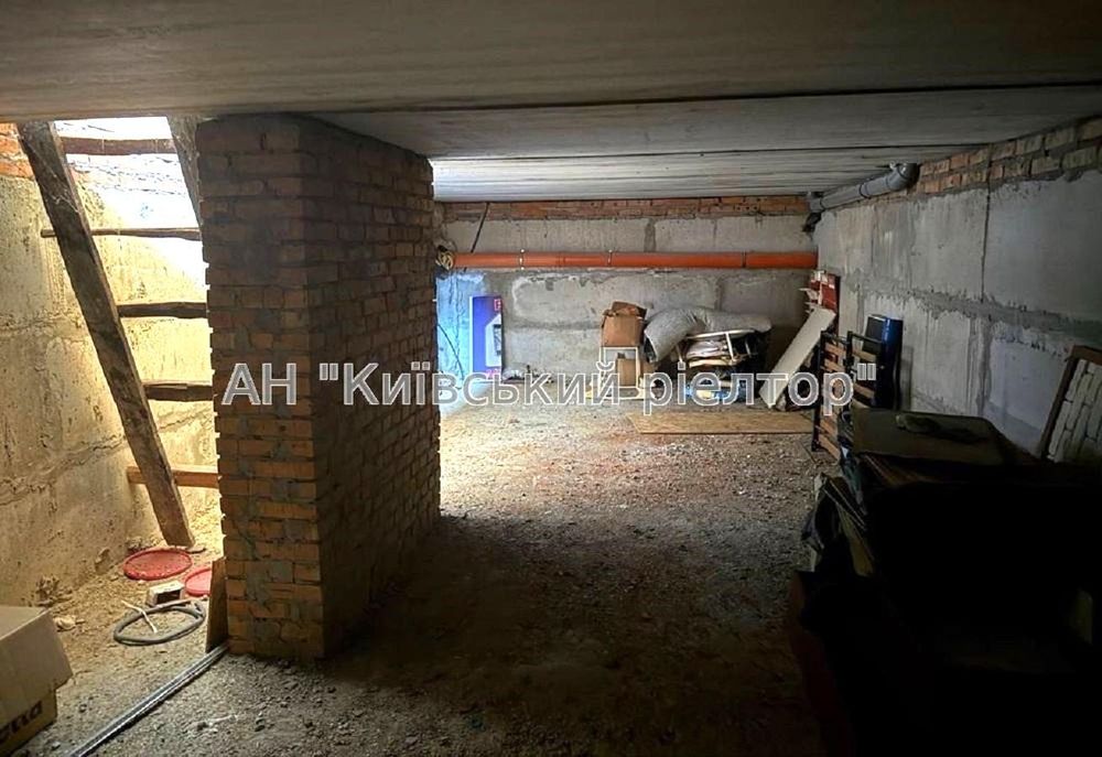 Без% Продається Таунхаус, с. Ходосівка, вул. Кобзаря, 18-Е.