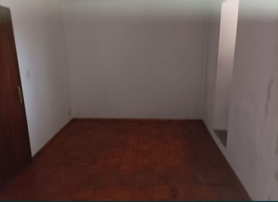 Moradia T3 com garagem no rés de chão