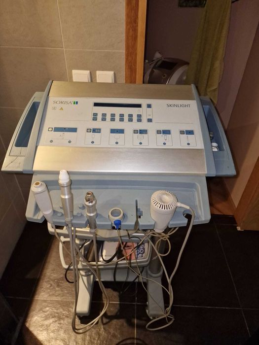 Máquina Tratamentos Pele - SORISA SKINLIGHT - Material SPA