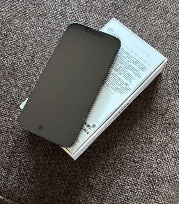 iPhone 13 128gb mid night