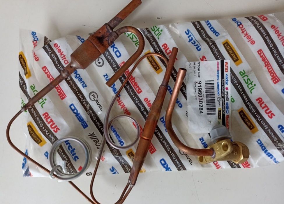 Сервисные краны  кондиционера