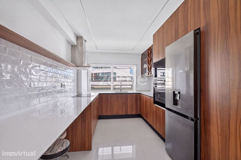 Apartamento T2+2 - Alcabideche