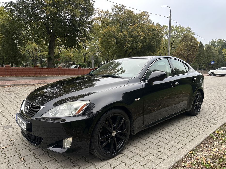 Lexus IS250