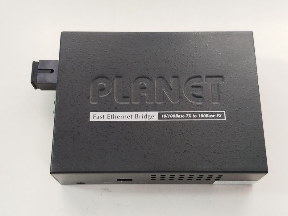 Медиаконвертер Planet FT-806B20(V4)