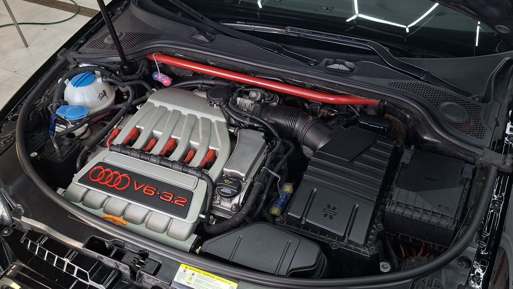 Audi A3 3.2 VR6 + LPG Sportback 5D S-Line, Quattro, Xenon, BOSE