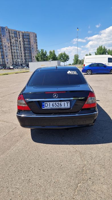 Продам Мерседес E 200 компресор