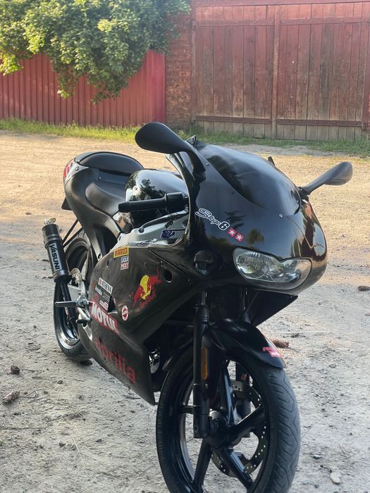 Продам aprilia rs