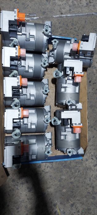 Компрессор кондиционера 5QE816803(відновлення)