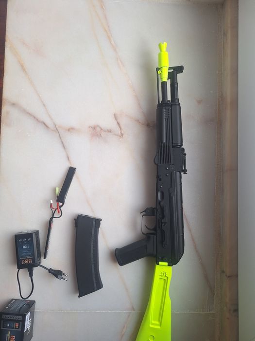 Ak 105 lancer tactical airsoft aeg