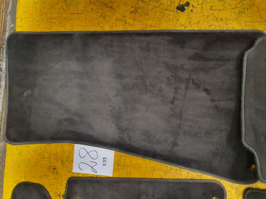 BMW E39 Czarne Dywaniki Wycieraczki Oryginał BMW Welur 28 Części BMA