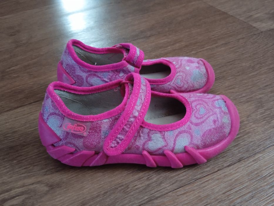 Тапочки на дівчинку