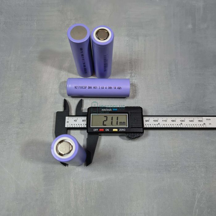 Новий Акумулятор Високострумовий  BAK N21700CGP 21700 4000mAh 40A акб