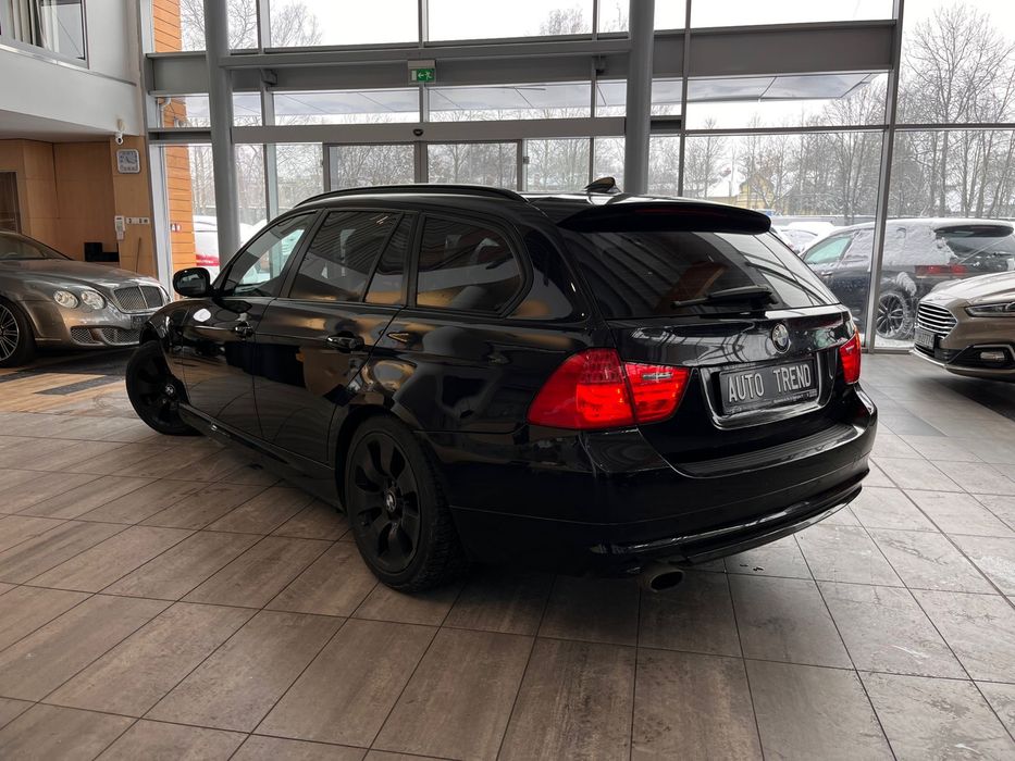 Bmw E91 320d  Lift od fana marki!