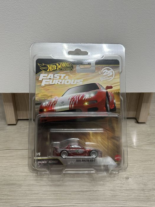 Hot wheels mazda rx-7 (chase)