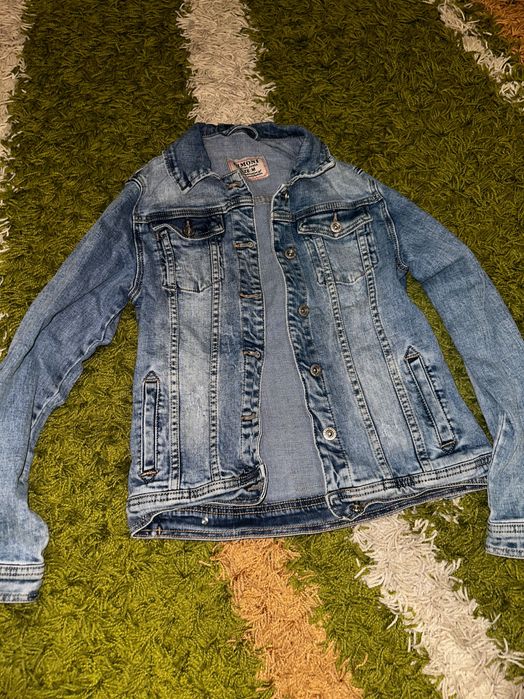 Джинсовка жіноча