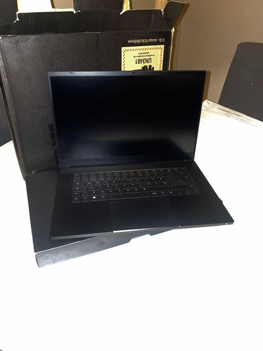 Razer Blade 15 Advanced i7 16GB 1TB