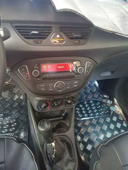 Opel corsa comercial