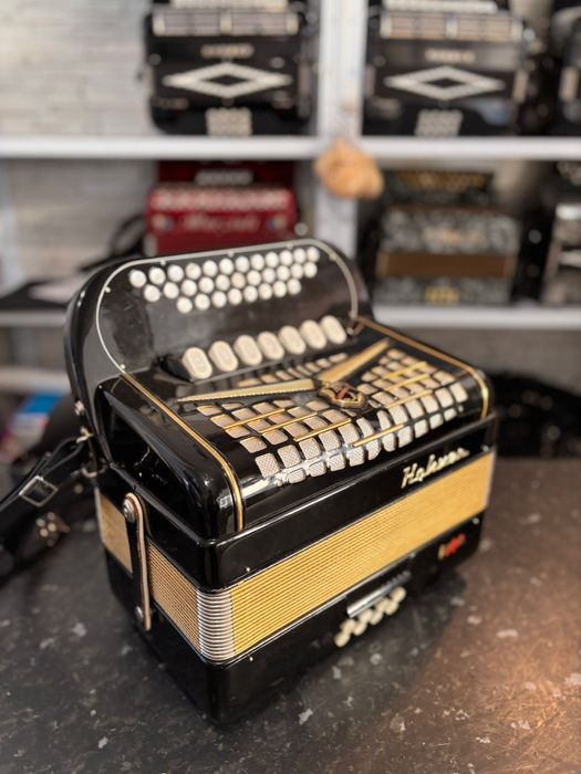 Concertina Hohner La#Re#Sol# com oitavas