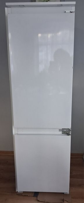 Lodówka IKEA EFFEKTFULL A+ sprawna w dobrym stanie odbiór od ręki