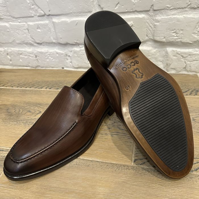 ЕССО. Чоловічі  туфлі. Оригінал. Шкіра. Нові. Розмір 40 ; 43