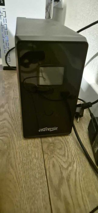Продам ДБЖ (UPS) Energenie EG-UPS-034 1500VA / 900W з LCD