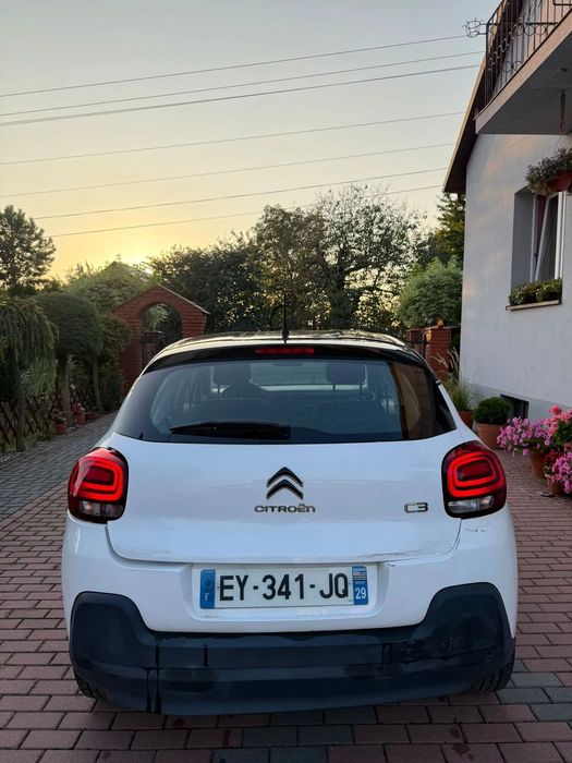Citroën C3 Citoren• C3•