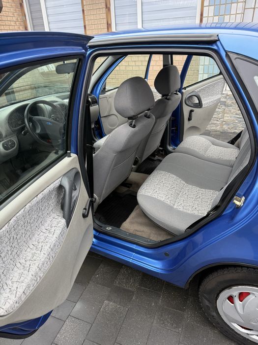 Продам лада калина