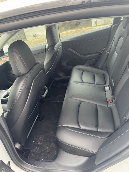 Продам Тesla model 3