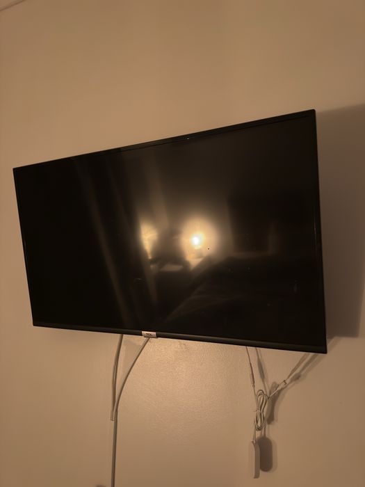 TV TCL 40ES560 Smart TV 40” Full HD – 110€