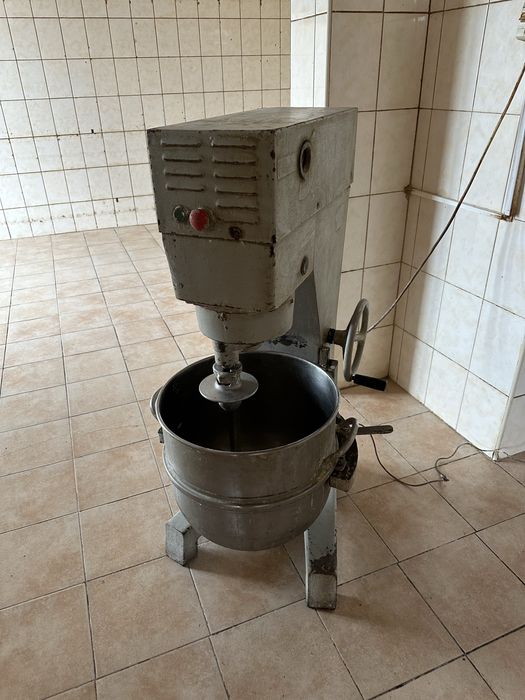 Міксер промисловий