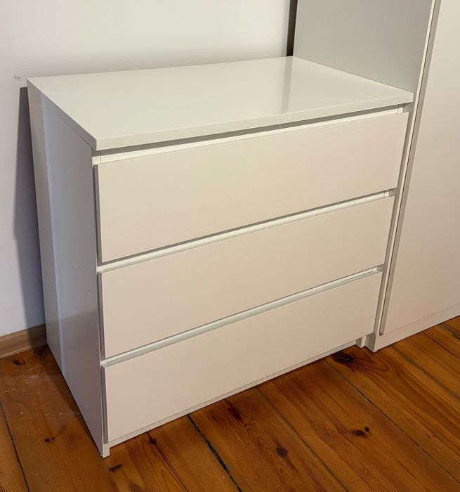 Biała komoda malm ikea