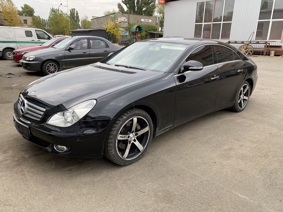 Двери крышка Мерседес CLS 219