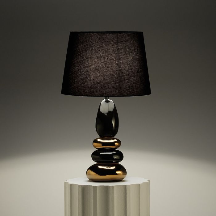lampa stołowa lukita
