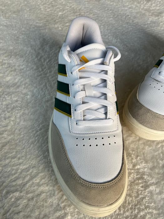 Sapatilhas Adidas Courtblock