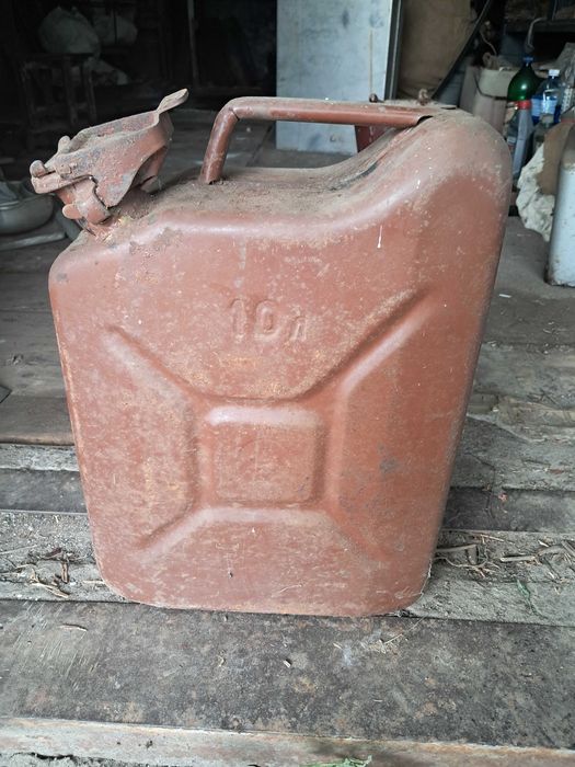 Каністра металева 10 л