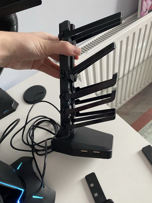 Підставка під навушники, Usb-hub, ємність для чашки для столу навісна