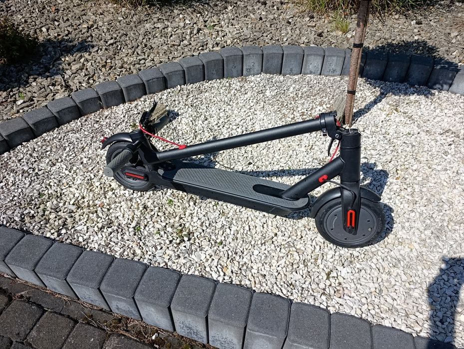 Hulajnoga elektryczna