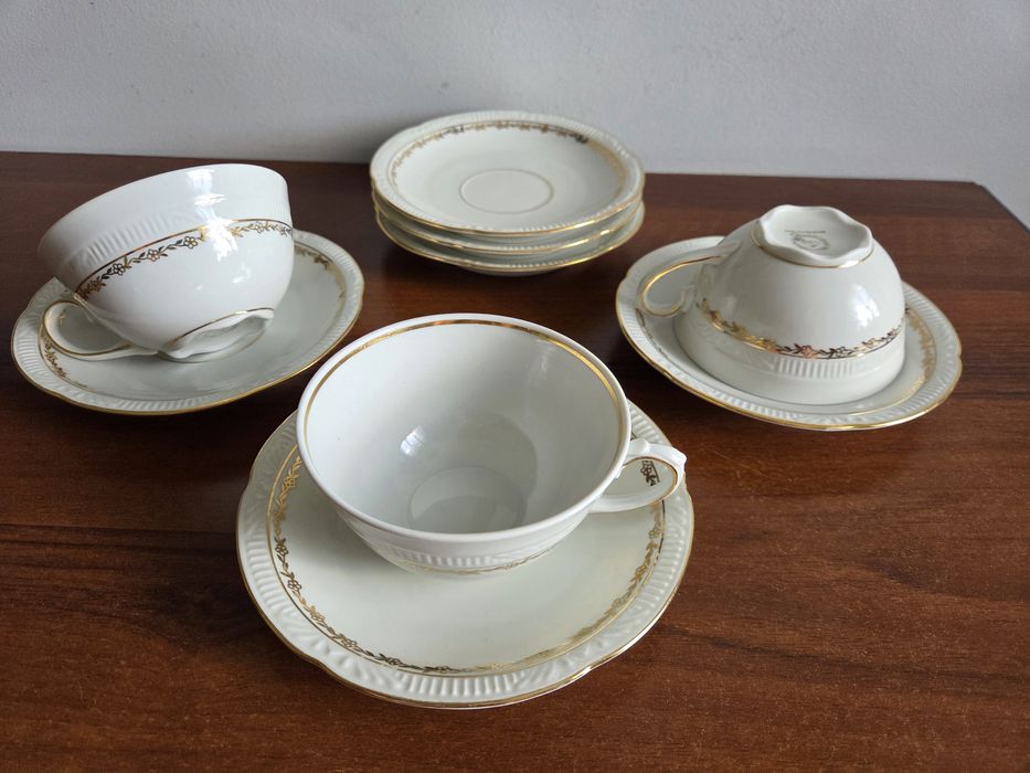 Porcelana Chodzież stara filiżanki